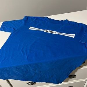 Adidas T-Shirt